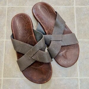 Olukai Punono Sandals